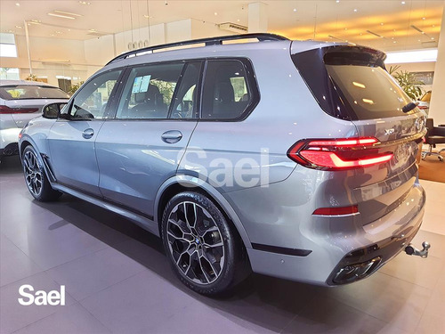 X7 4.4 V8 Gasolina M60i Steptronic