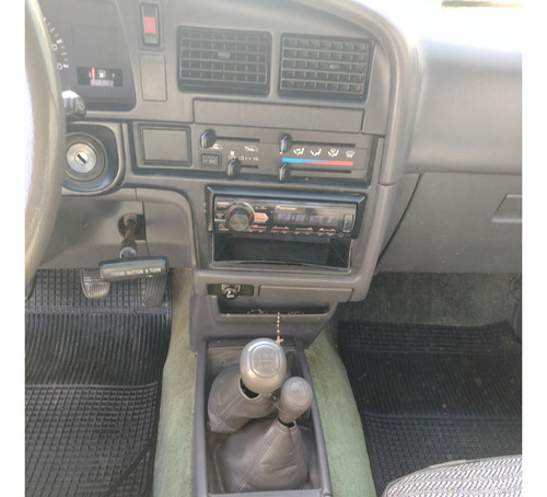 Toyota Hilux 2.8 Sr5 Cab. Dupla 4x4 4p