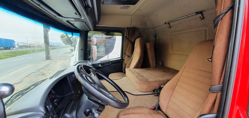 Imagem 6 de 9 de Scania P310 8x2 Bitruck