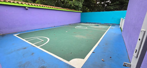 Alquiler De Casa Para Unidad Educativa En La 4 Av. De Prebo