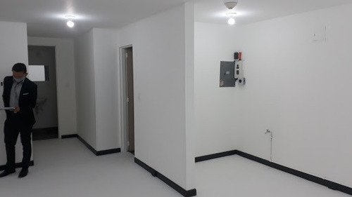 Locales En Arriendo Centro Internacional 689-3208