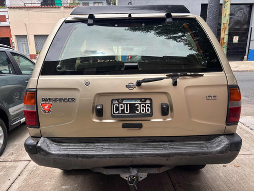 Nissan Pathfinder 3.3 Se