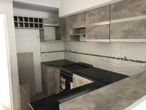 Imagen 6 de 30 de Departamento 2 Ambientes Al Frente Con Balcon - Villa Urquiza