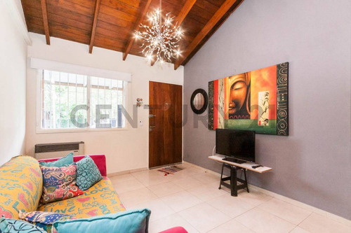 Venta Ph 3 Ambientes Con Jardín Y Parrilla