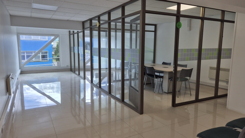 Práctica E Ideal Oficina En Excelente Ubicación De Osorno