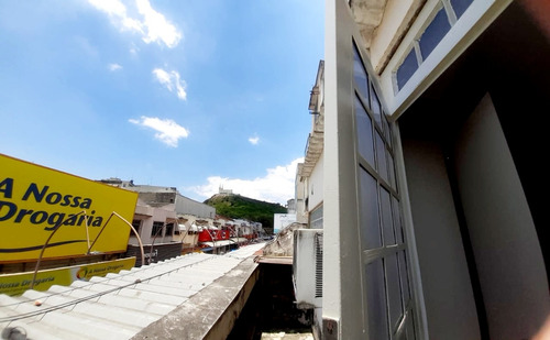 Imagem 5 de 9 de 2 Salas E Clínica Odontológica - Melhor Ponto Rio - 60 Anos