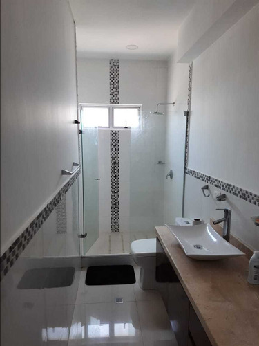 Imagen 10 de 17 de Venta De Apartamento En Manga - Edificio Puntamadera.
