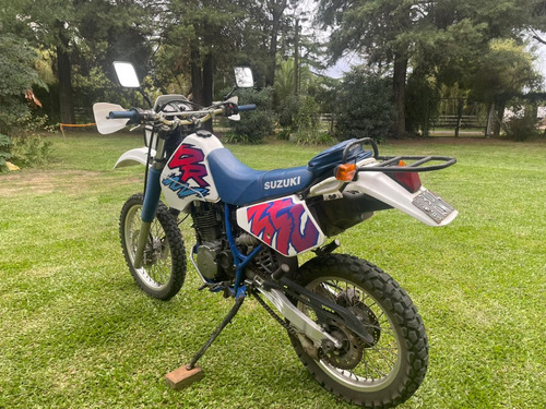 Imagen 2 de 6 de Suzuki Dr 350