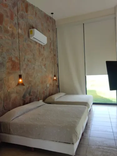 Un Nivel Residencia En Fraccionamiento Ticumán Morelos