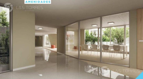 Imagen 27 de 30 de Local - Tres Cruces - Gran Frente De Vidrio, Entrepiso, Patio, Estrena 2022