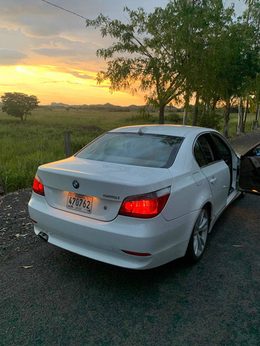 Imagen 5 de 8 de Bmw Serie 5 Hermoso