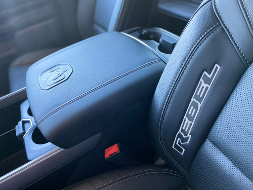 RAM 1500 5.7 Laramie Atx V8