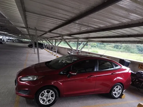 Ford Fiesta 1.6 Hatchback Se