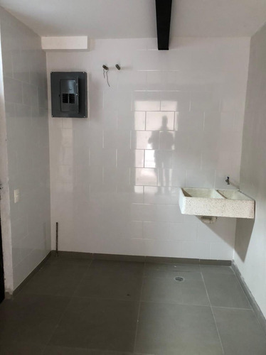 Imagen 16 de 30 de Unico Ph De Dos Niveles En Venta En Tlapexco, Lomas De Vista