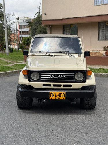 Toyota Fzj 73 Modelo: 1995 Motor: 4.500