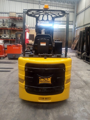 Imagen 3 de 5 de Montacargas Bendi/ Landoll Swing Reach 4000 Lb #134