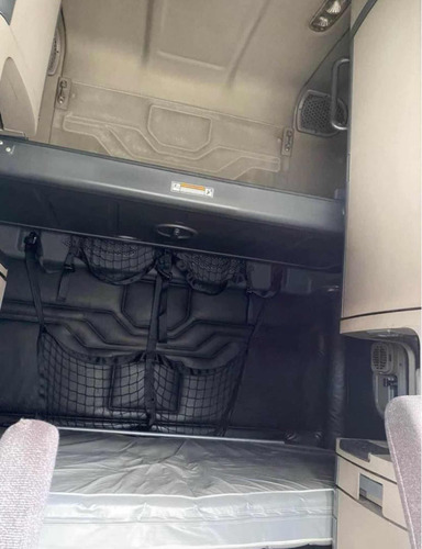 Cabezal Freightliner Cascadia Evolución 2014