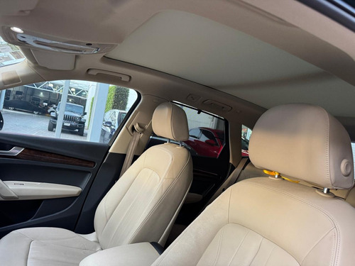Audi Q5 2.0 L T Elite Dsg