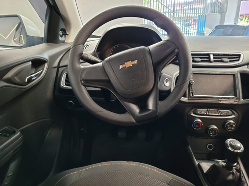 Chevrolet Onix 1.4 MPFI LT 8V FLEX 4P MANUAL