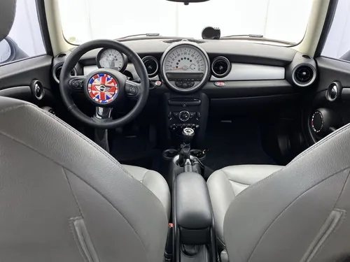 Mini Cooper R56 1.6 Coupe
