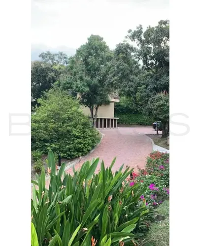 Apartamento En Venta En Quebradanegra. Cod V7516