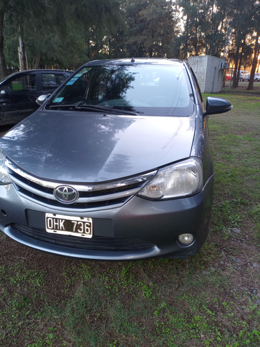 Toyota Etios 1.5 Sedan Xls