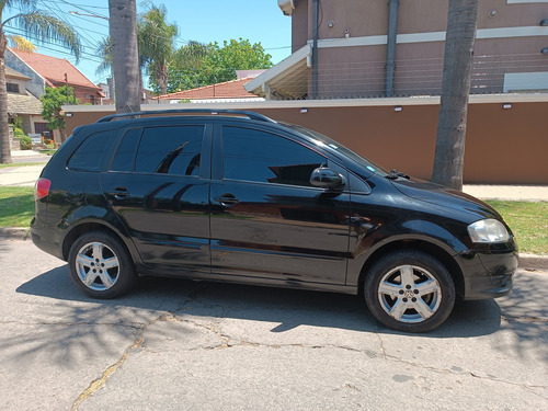 Volkswagen Suran 1.6 I Highline 80d
