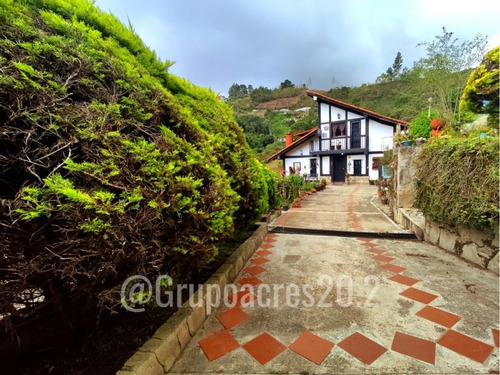 Imagen 2 de 27 de En Venta Casa En La Colonia Tovar. Of