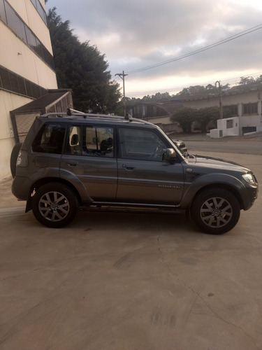 Mitsubishi Pajero Tr4