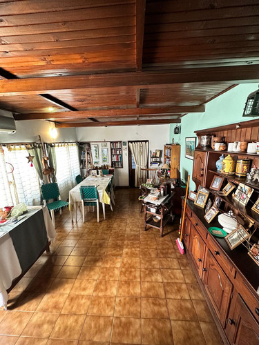 Casa En Esquina Sobre Ruta Lemos