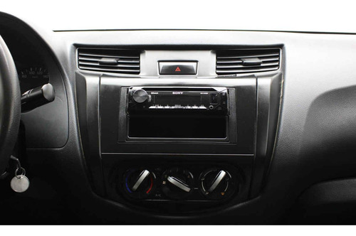 Nissan Doble Cabina Np300 2020