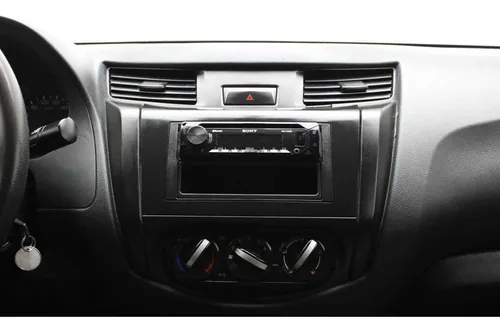 Nissan Doble Cabina Np300 2020