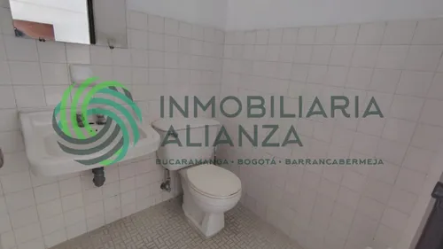 Oficina En Arriendo En Centro. Cod A7605