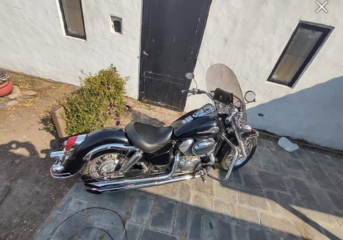 Honda Shadow (vt750)