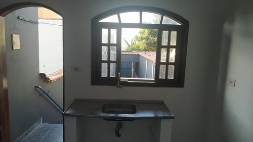 Vende-se Casa Em Suzano Com 4 Casas De 2 Cômodos Investimento Com Renda