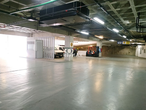Venta De Oficina En El Edificio Tecnoavila, Boleíta Norte T4 172m2