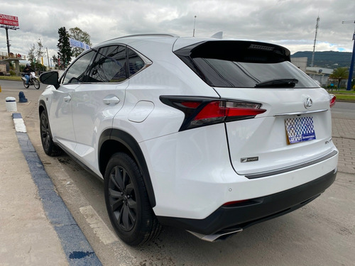 Lexus Nx200t