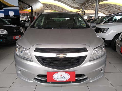 Imagem 3 de 12 de Chevrolet Onix 1.0 Mpfi Joy 8v Flex 4p Manual 2016/2017