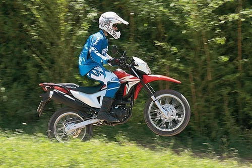 Imagen 12 de 15 de Honda Xr 250 Tornado 0km 2023 Performance Bikes