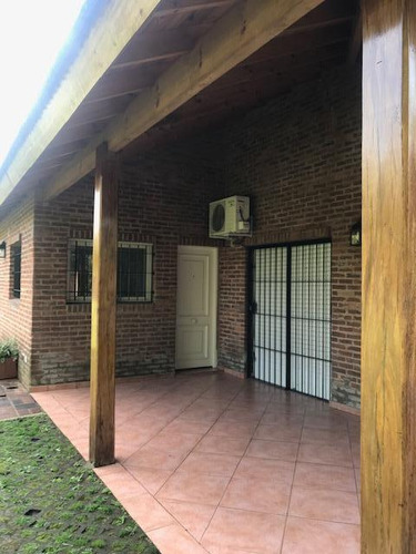 Excelente Casa Quinta Sobre Lisandro De La Torre - Tortuguitas -