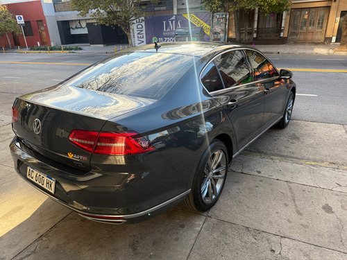 Volkswagen Passat 2.0 Tsi Highline 220cv