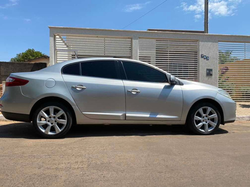 Renault Fluence 2011 2.0 Privilège X-tronic Hi-flex 4p