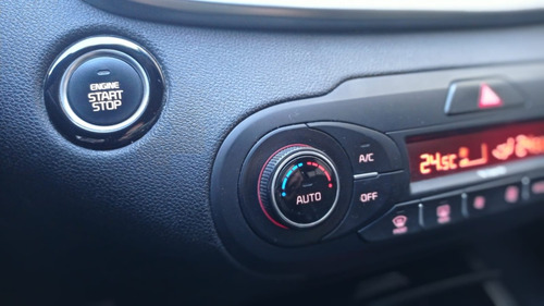 Imagen 12 de 13 de Kia Sorento 2.2 Ex