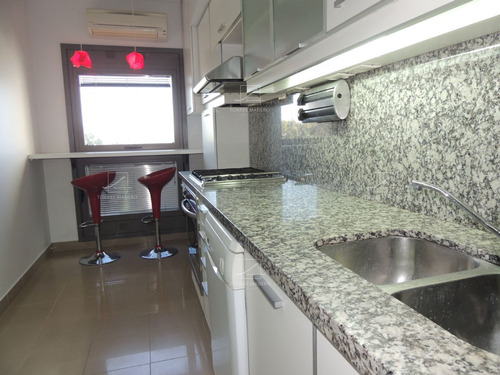 Torre El Mirador - 3 Dormitorios Amoblado - 150 M2 - Vista Abierta - Impecable