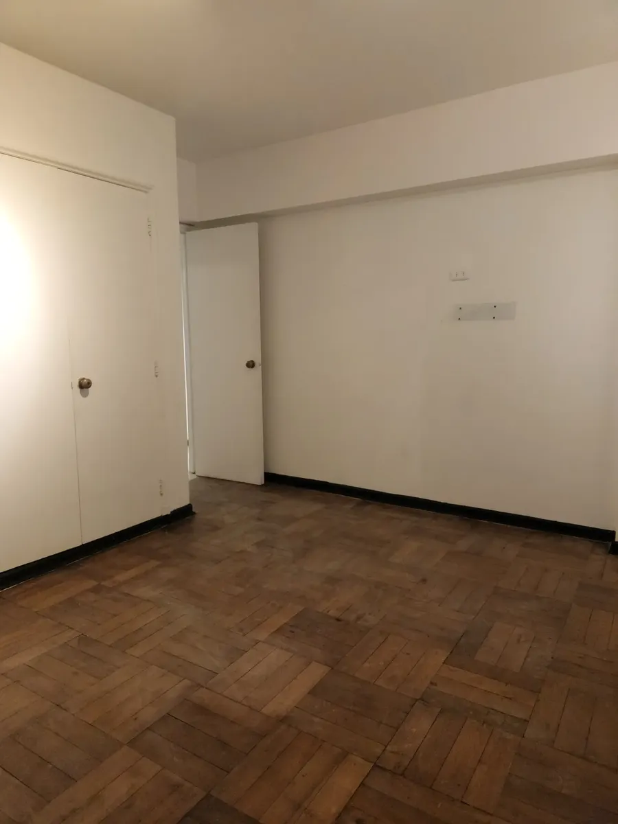 Imagen 2 de 7 de Departamento Remodelado En Centro De Santiago