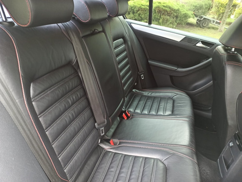 Imagen 6 de 15 de Volkswagen Vento Gli 2.0
