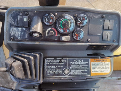 Imagen 10 de 10 de Caterpillar 426c 4x4 Extension Cabina Importada 7000horas