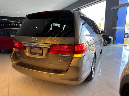 Honda Odyssey 3.5 Touring Minivan Cd Qc Dvd At
