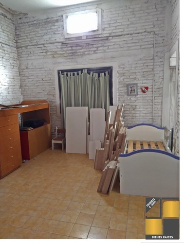 Imagen 5 de 14 de Galpon Con Vivienda En Venta En Valentin Alsina