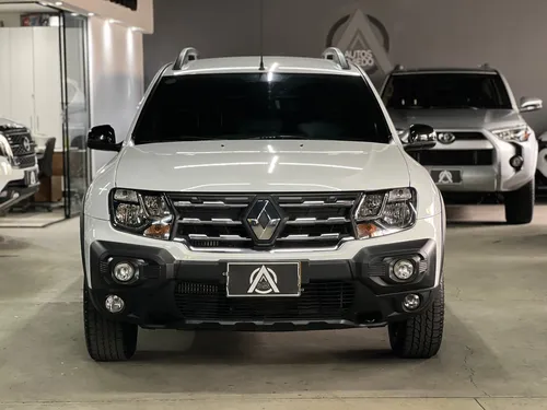 Renault Duster Oroch 1.4 Mt 4x4 Intens